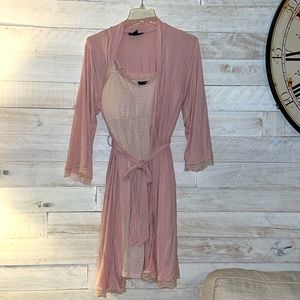 Nursing nightgown and robe set